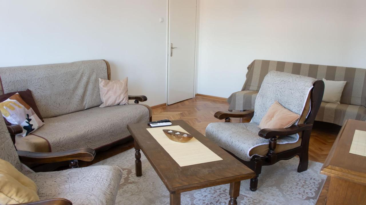 Apartmán Dvosoban Stan U Strogom Centru Kruševac Exteriér fotografie
